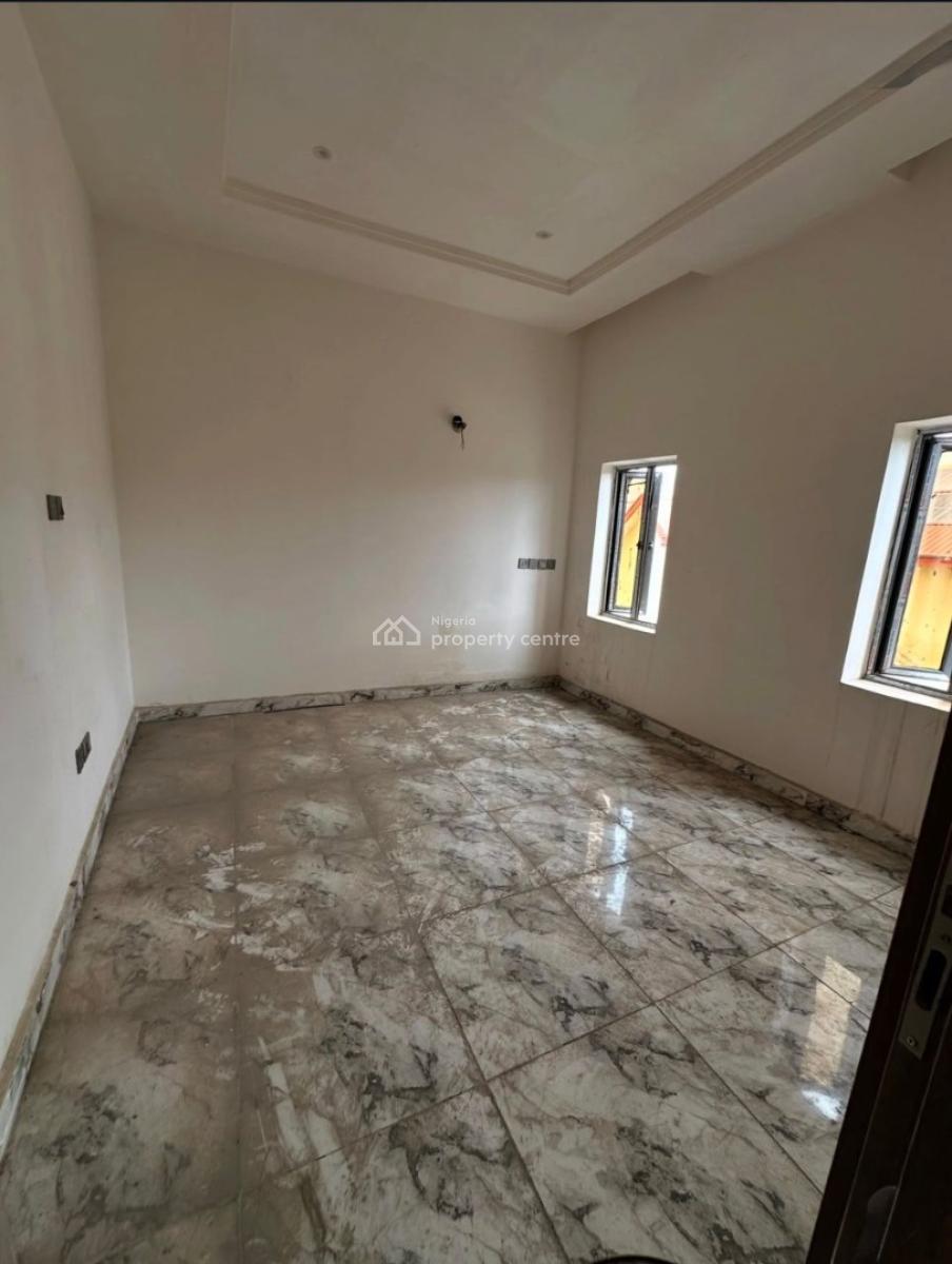 Newly-built 4 Bedroom Terrace Duplex with Bq, Utako, Abuja, Terraced Duplex for Sale