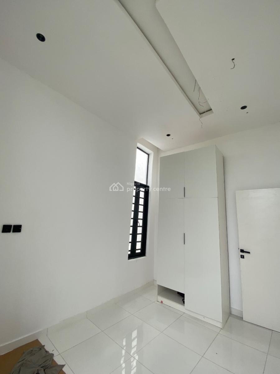 4 Bedrom Detached Duplex with Swimmingpool, Waston Estate After Lbs Lekki Ajah, Ajah, Lagos, Flat / Apartment for Rent