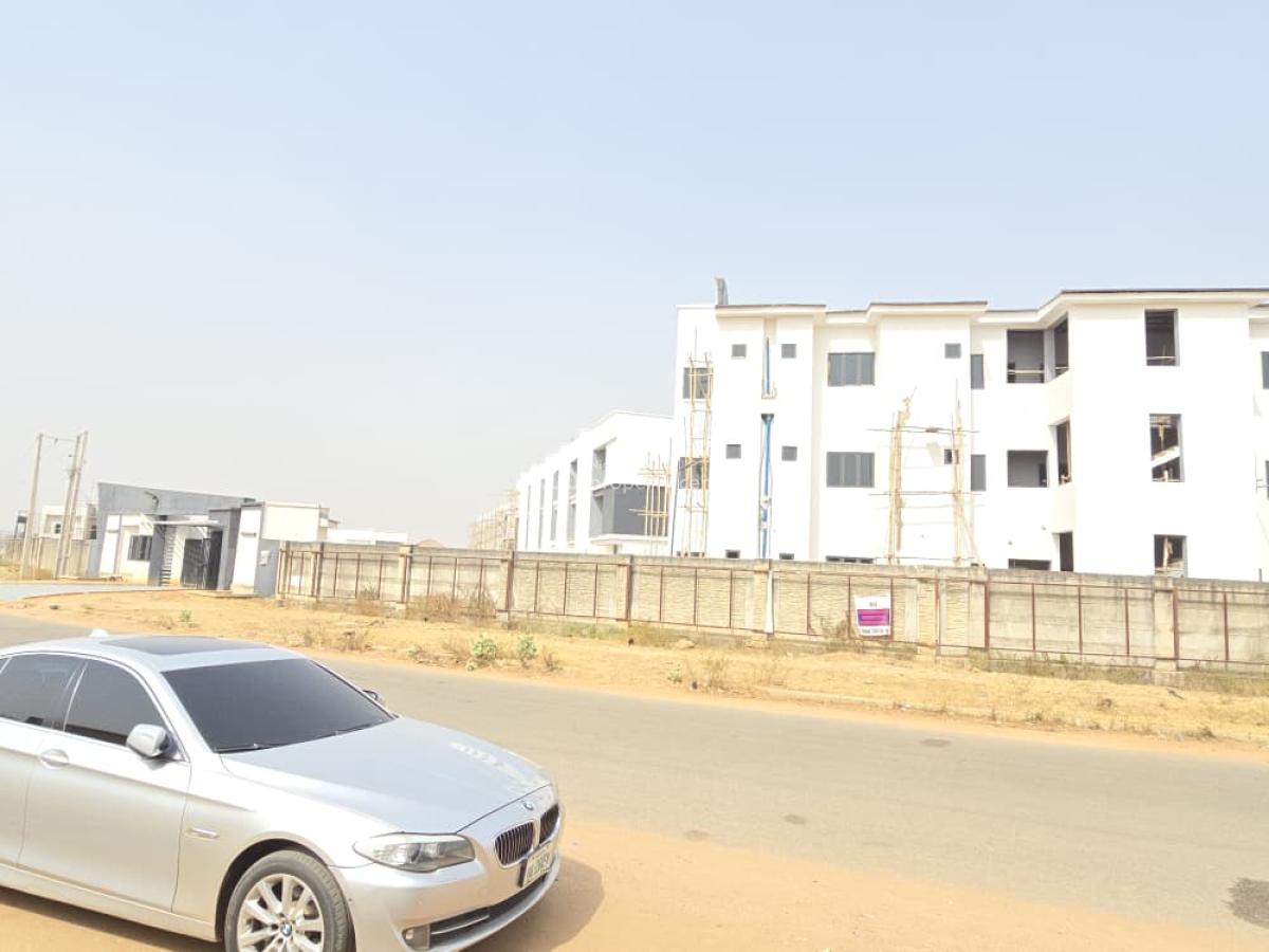3 Bedroom Flat and a Bq 2nd Floor, on a Tared Road and Developed Area, Fountain View Homes, Idu Industrial, Abuja, Block of Flats for Sale