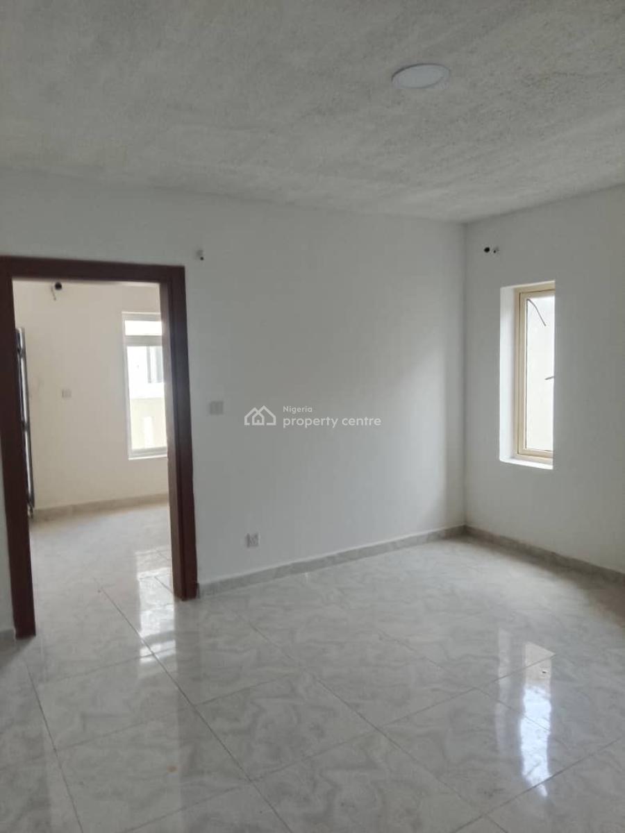 Specious Mini Flat, Off Freedom Way, Lekki Phase1, Lagos, Lekki Phase 1, Lekki, Lagos, Mini Flat (room and Parlour) for Rent
