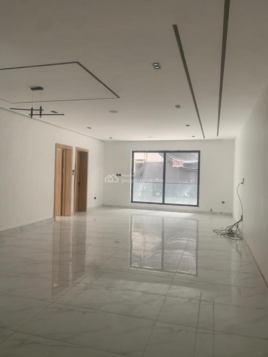 Fully Serviced 2 Bedroom Apartment with Bq, Phase 1, Lekki, Lagos, Flat / Apartment for Sale