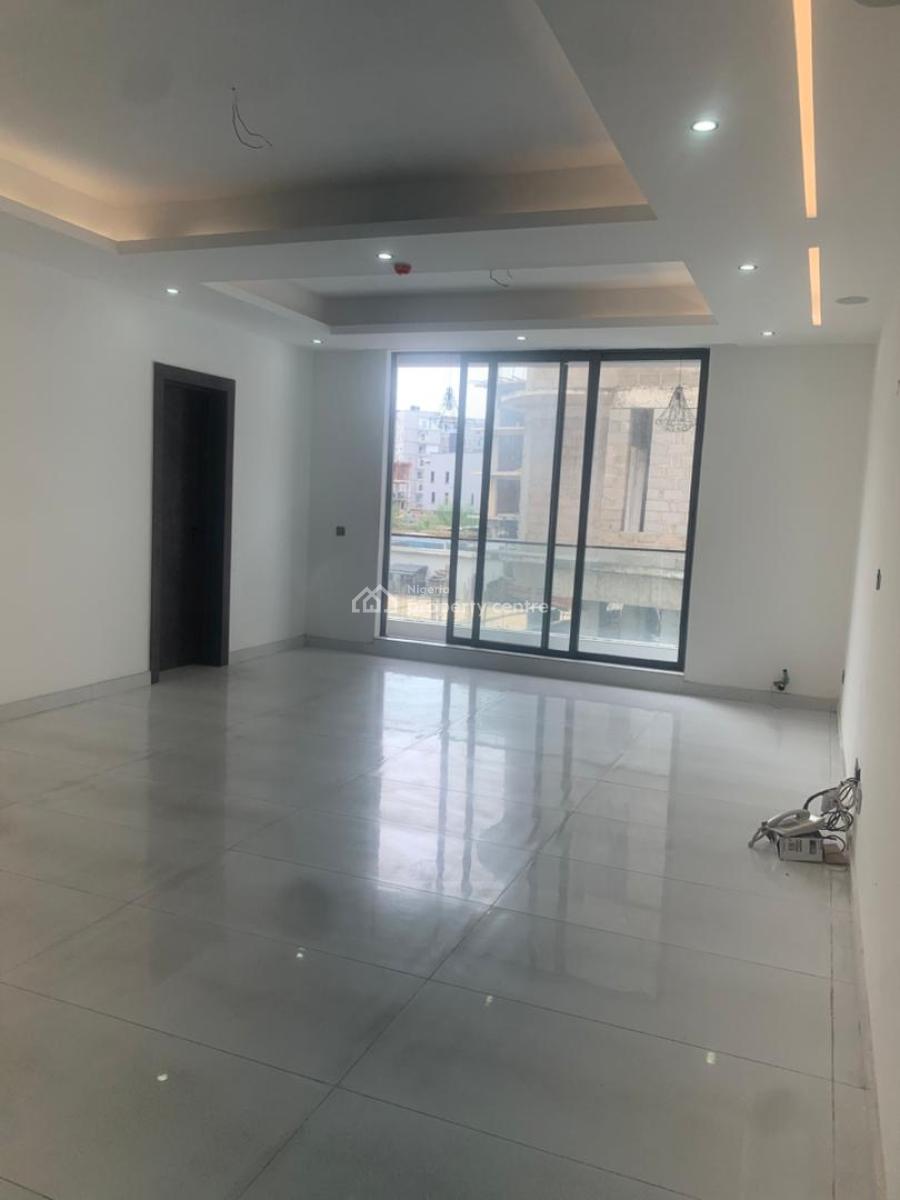 Two Bedroom Apartment, Phase 1, Lekki, Lagos, Flat / Apartment for Sale