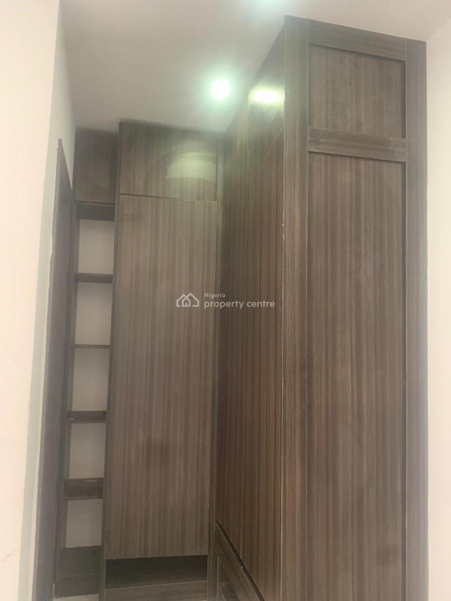 Two Bedroom Apartment, Phase 1, Lekki, Lagos, Flat / Apartment for Sale