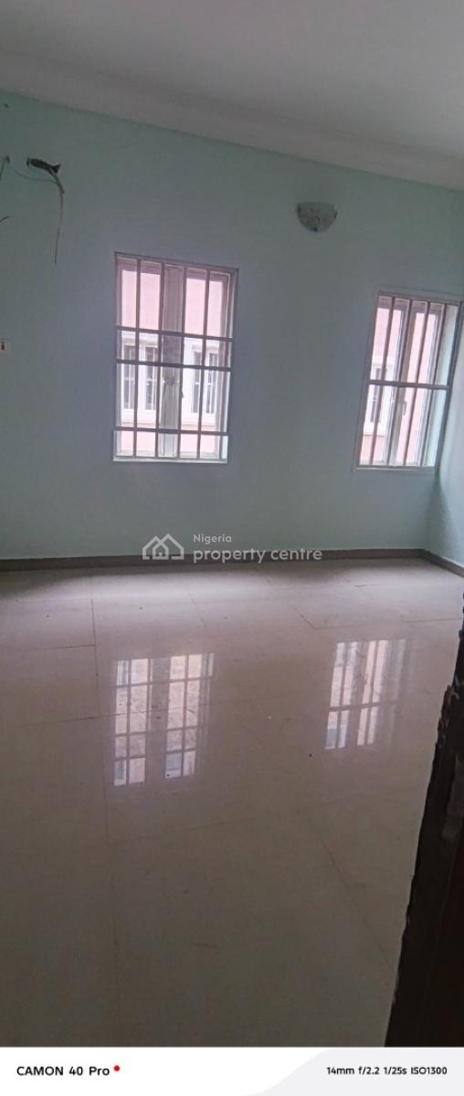 Clean 2bed Flat in Oniru, Oniru Estate, Oniru, Victoria Island (vi), Lagos, Flat / Apartment for Rent