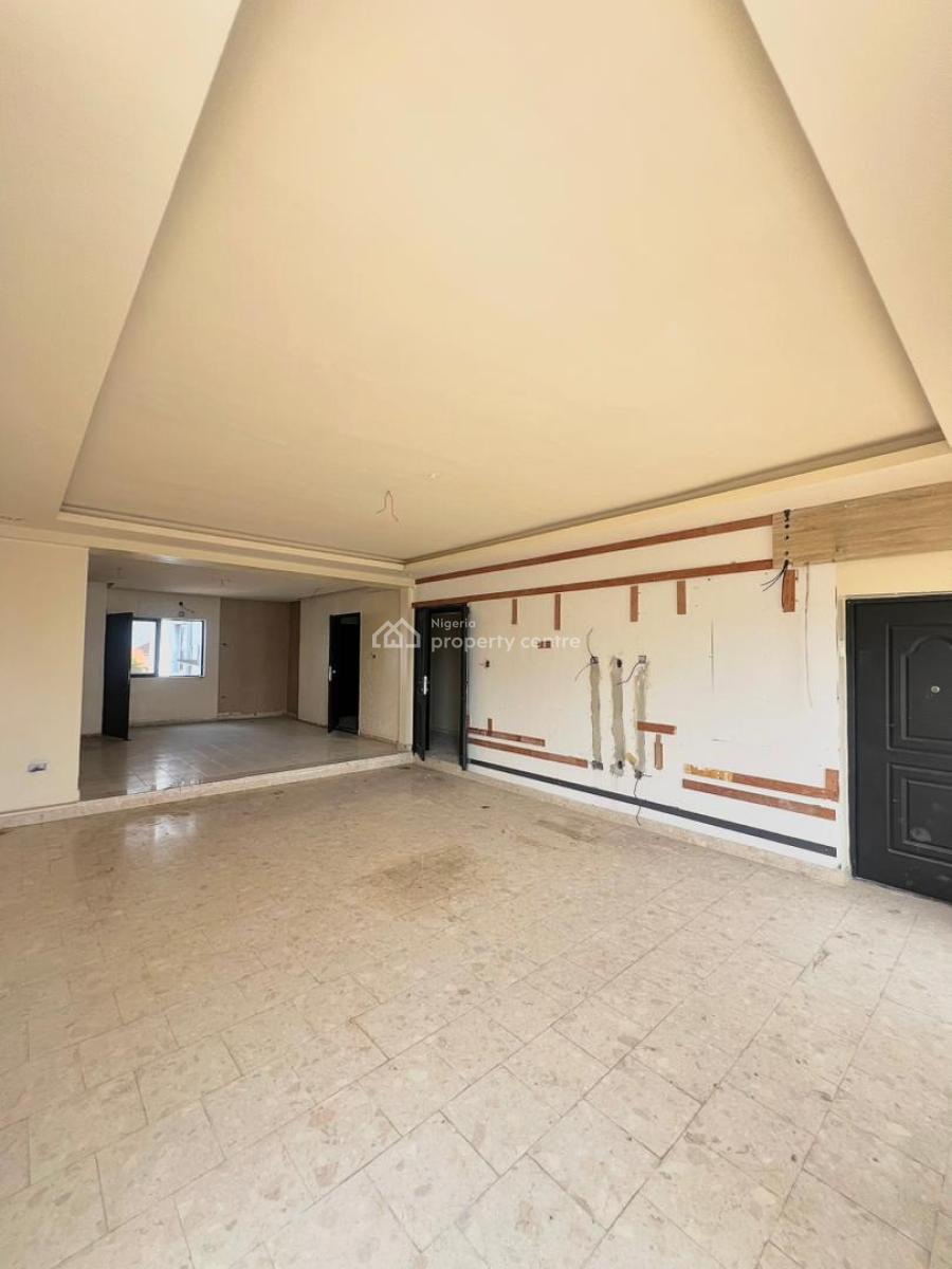 Luxury Spacious 2 Bedroom Apartment with Pool & Waterview, Lekki Phase 1, Lekki, Lagos, Flat / Apartment for Rent