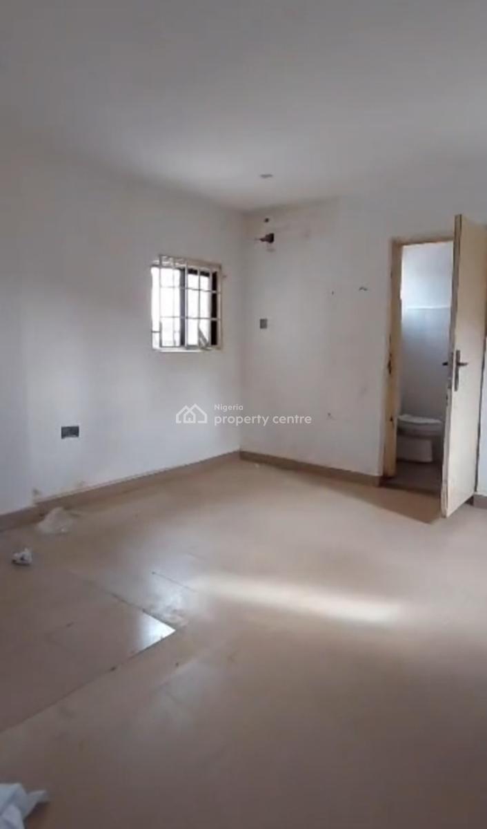 1 Bedroom Apartment, Kwame Nkruma Crescent, Asokoro District, Abuja, Mini Flat (room and Parlour) for Rent