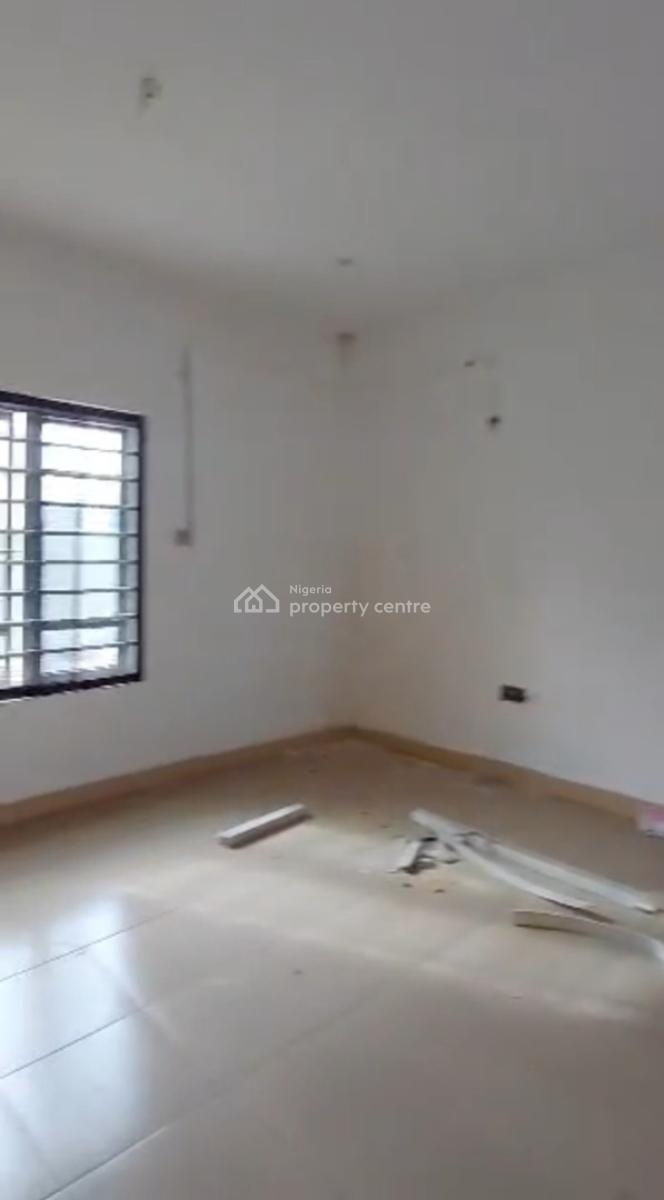 1 Bedroom Apartment, Kwame Nkruma Crescent, Asokoro District, Abuja, Mini Flat (room and Parlour) for Rent