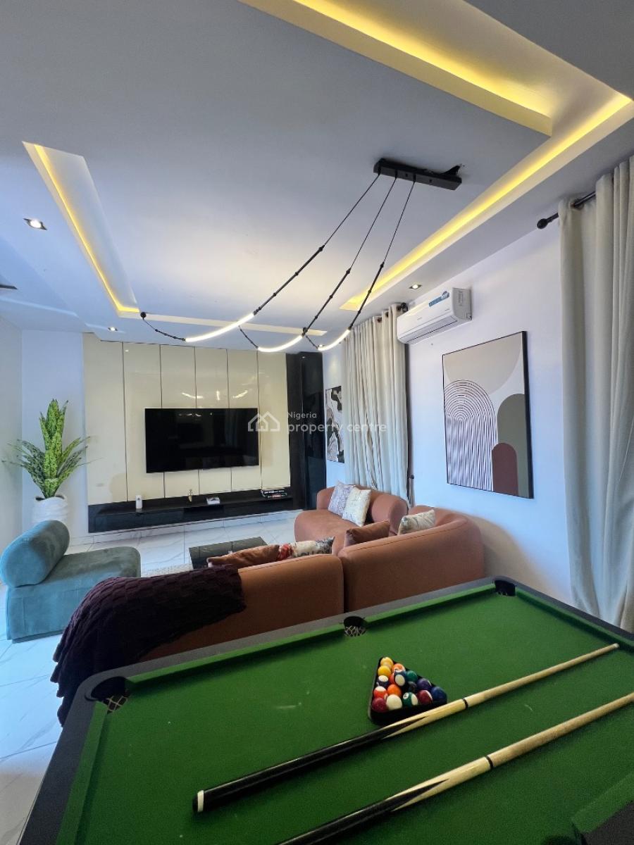 Luxury 2 Bedroom Apartment, Ilasan, Lekki, Lagos, Flat / Apartment for Rent
