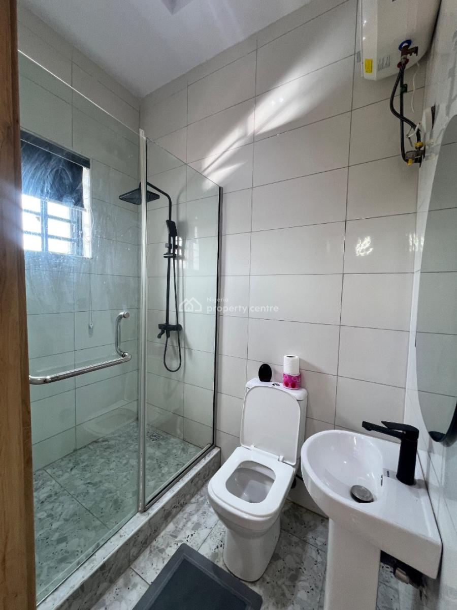 Luxury 2 Bedroom Apartment, Ilasan, Lekki, Lagos, Flat / Apartment for Rent