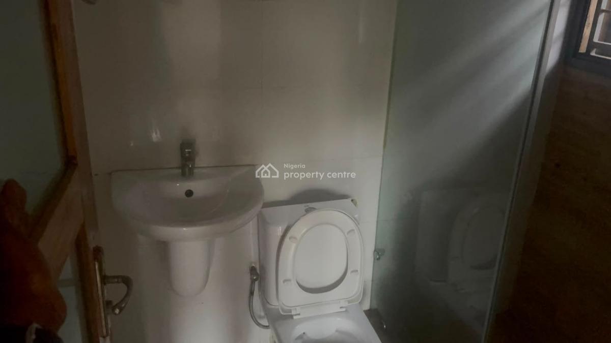 5 Bedroom Detached Duplex with 2 Room Bq, Lekki Phase 1, Lekki, Lagos, Flat / Apartment for Rent
