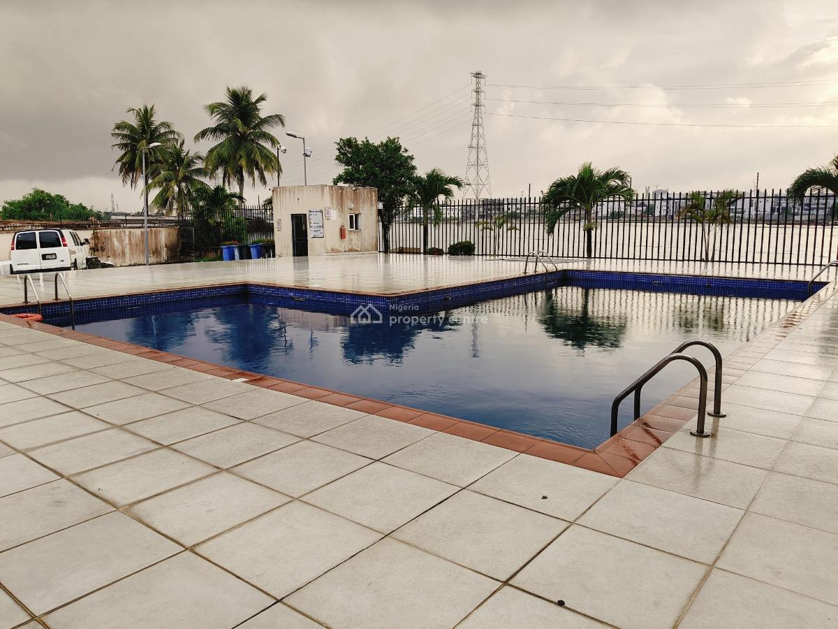 Waterfront 3 Bedroom Apartment, Number 4 Admiralty Close, Lekki Ph1, Lekki Phase 1, Lekki, Lagos, Flat / Apartment for Rent