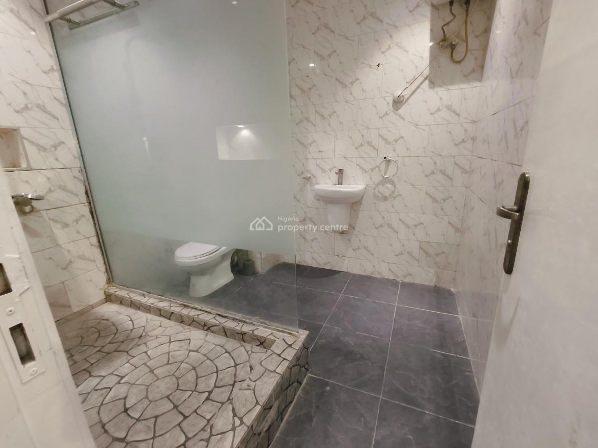 Waterfront 3 Bedroom Apartment, Number 4 Admiralty Close, Lekki Ph1, Lekki Phase 1, Lekki, Lagos, Flat / Apartment for Rent
