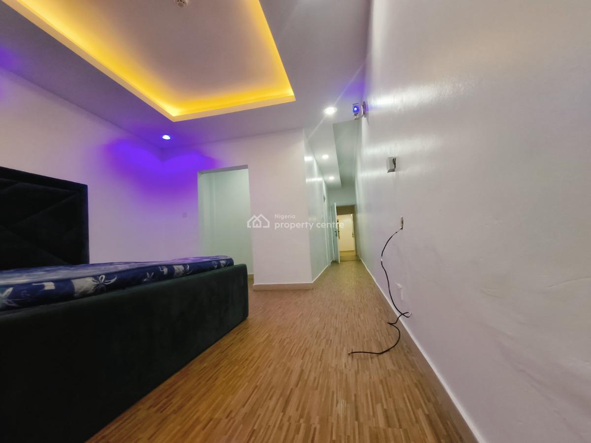 Waterfront 3 Bedroom Apartment, Number 4 Admiralty Close, Lekki Ph1, Lekki Phase 1, Lekki, Lagos, Flat / Apartment for Rent