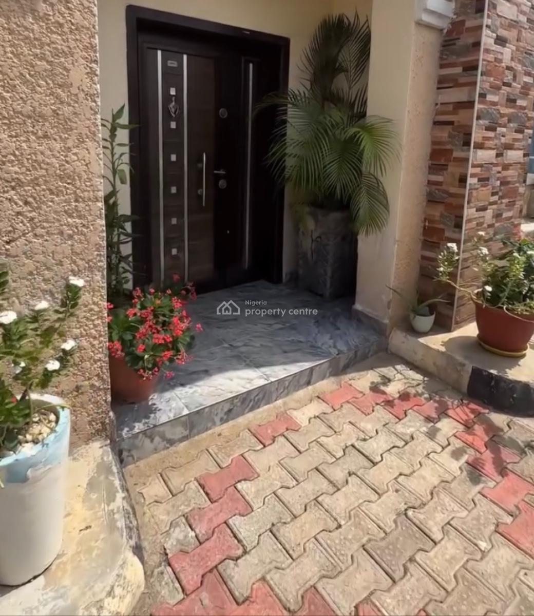 Luxury New Massive 5 Bedroom En-suite Semi-detached Duplex +bq, 6th Avenue, Gwarinpa, Abuja, Semi-detached Duplex for Sale