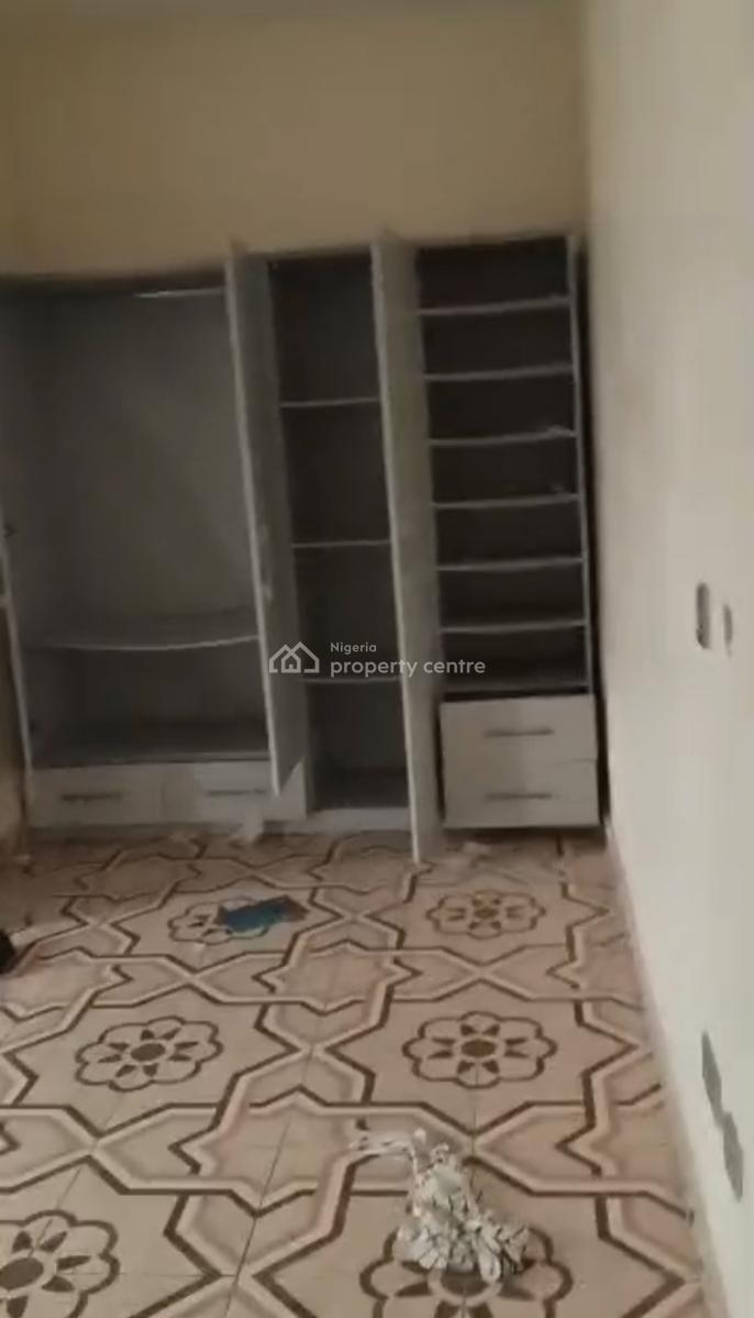 Beautifully Built 2 Bedroom Flat, Kajola Otunla, Bogije, Ibeju Lekki, Lagos, Flat / Apartment for Rent