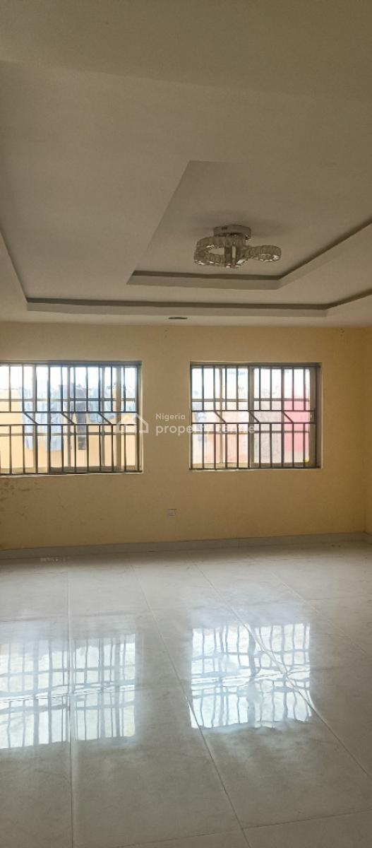 Standard 4bedroom Apartment Very Close to The Bus Stop, Eputu London, Eputu, Ibeju Lekki, Lagos, House for Rent