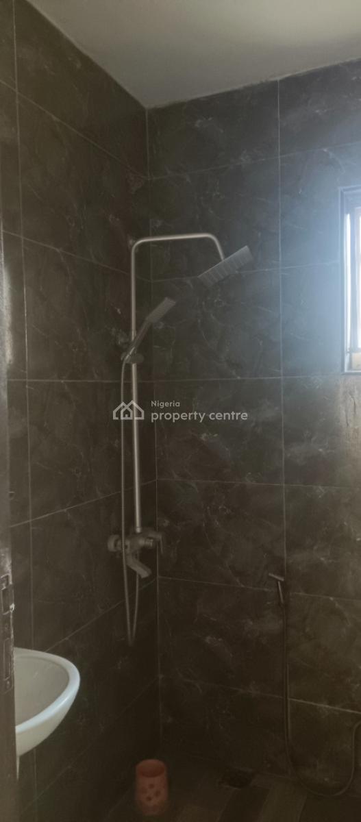 Standard 4bedroom Apartment Very Close to The Bus Stop, Eputu London, Eputu, Ibeju Lekki, Lagos, House for Rent