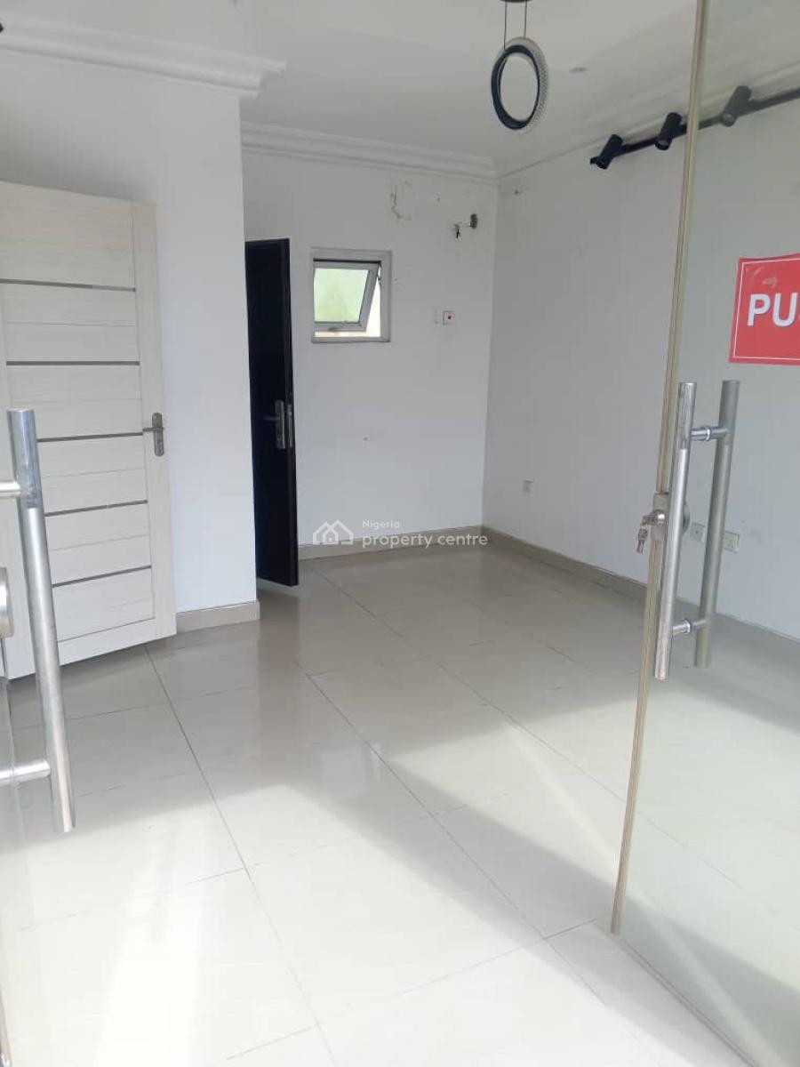 Shop, The Hub Plaza, 62/64 Addo Road Ajah Lagos, Ajah, Lagos, Plaza / Complex / Mall for Rent