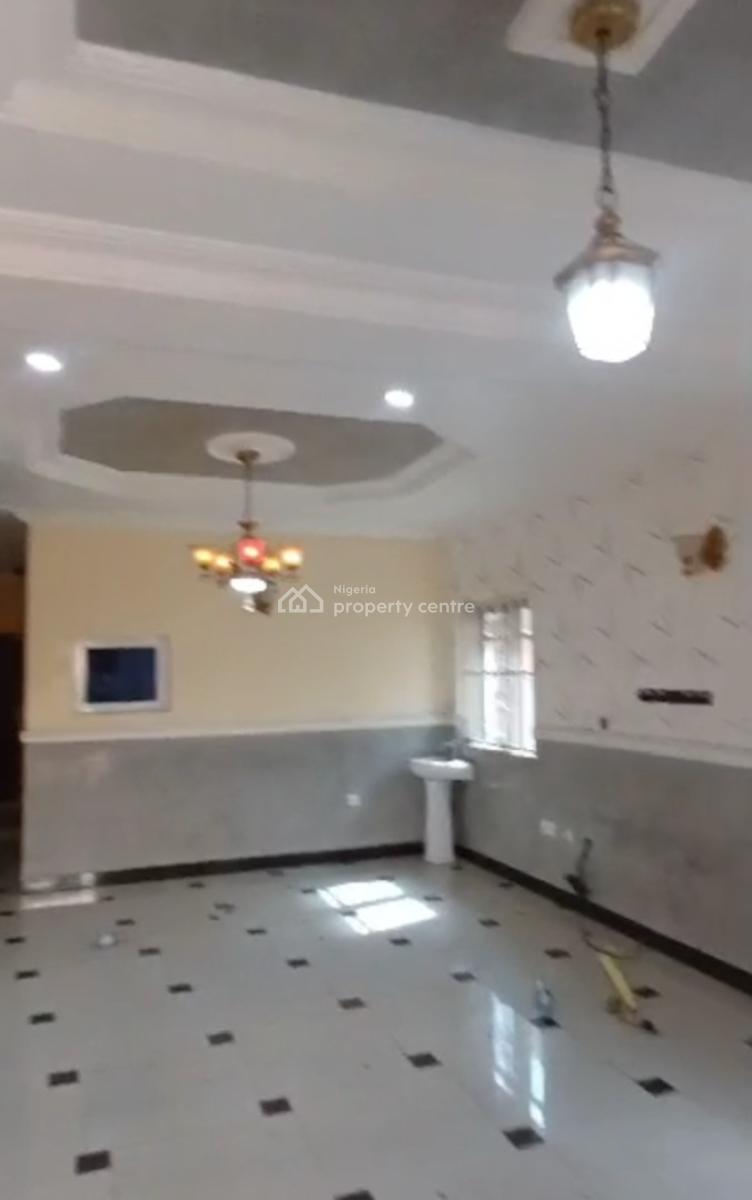 Very Clean 4 Bedrooms Semi-detached Duplex Is, Nice Estate in Dakwo_galadimawa District*..along Sunnyvale Road Dakwo., Dakwo, Abuja, Semi-detached Duplex for Rent