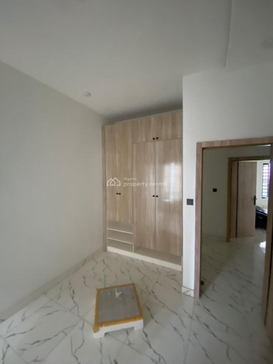 Fully Serviced 4 Bedroom with Bq, Ologolo, Lekki, Lagos, Semi-detached Duplex for Rent
