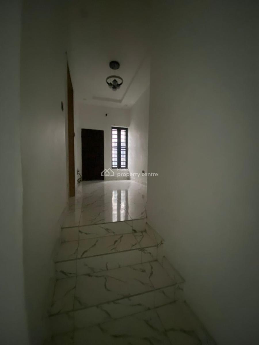 Fully Serviced 4 Bedroom with Bq, Ologolo, Lekki, Lagos, Semi-detached Duplex for Rent