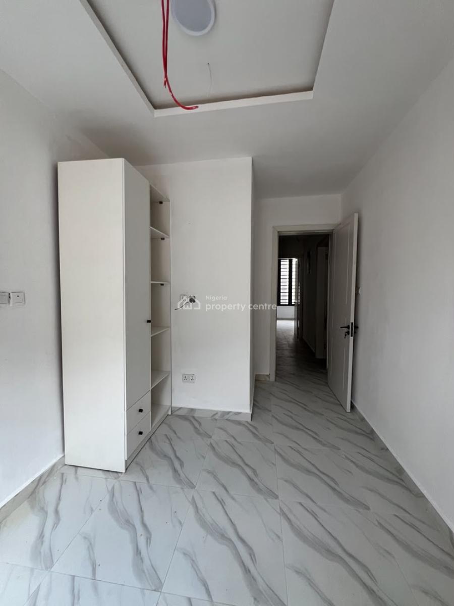 Contemporary 4 Bedroom Terrace Duplex with Bq, Ologolo, Lekki, Lagos, Terraced Duplex for Sale
