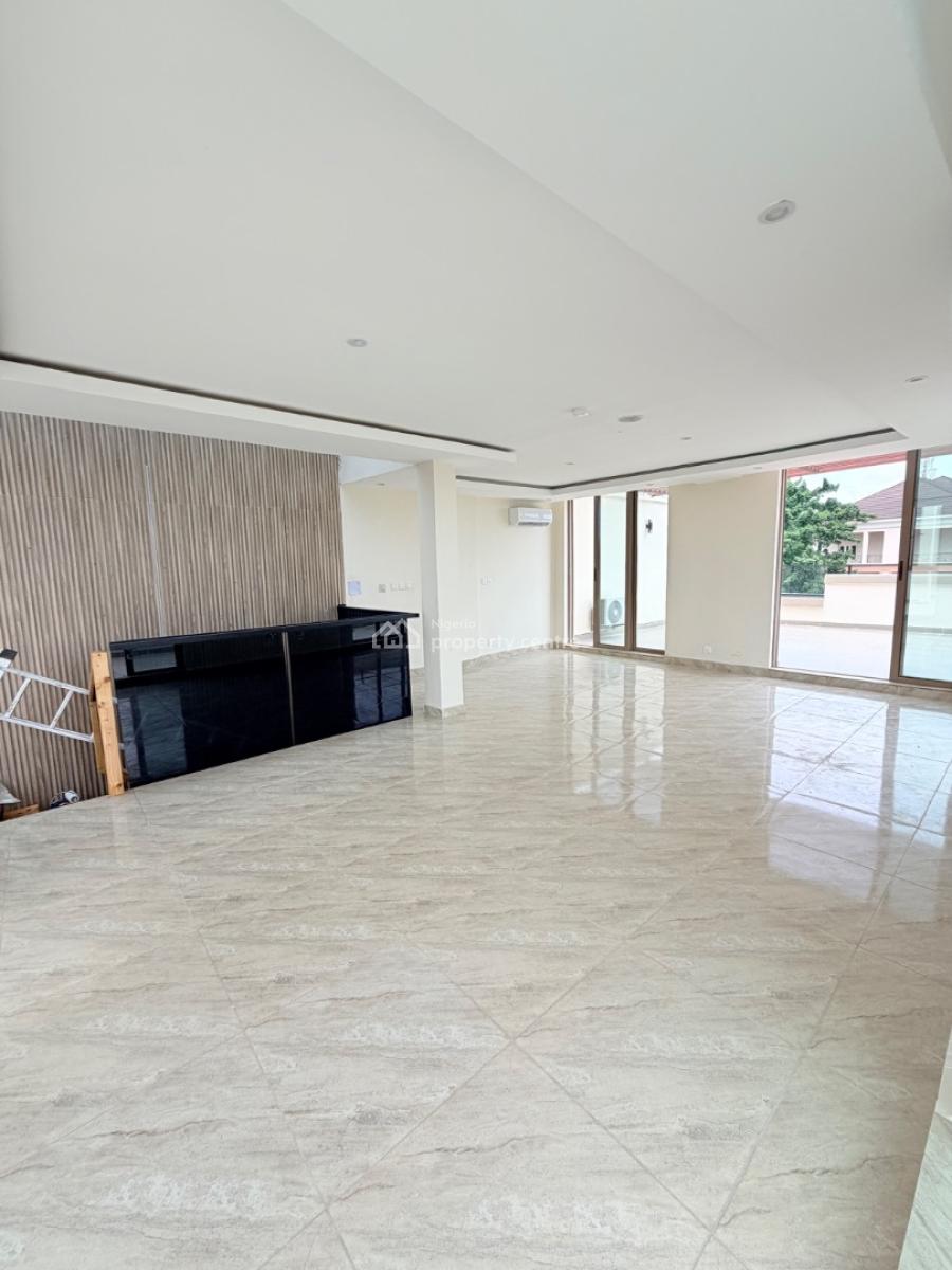 5 Bedroom Semi Detached Duplex with 2rooms Basement Bq., Off Bourdillon Way, Ikoyi, Lagos, Semi-detached Duplex for Sale