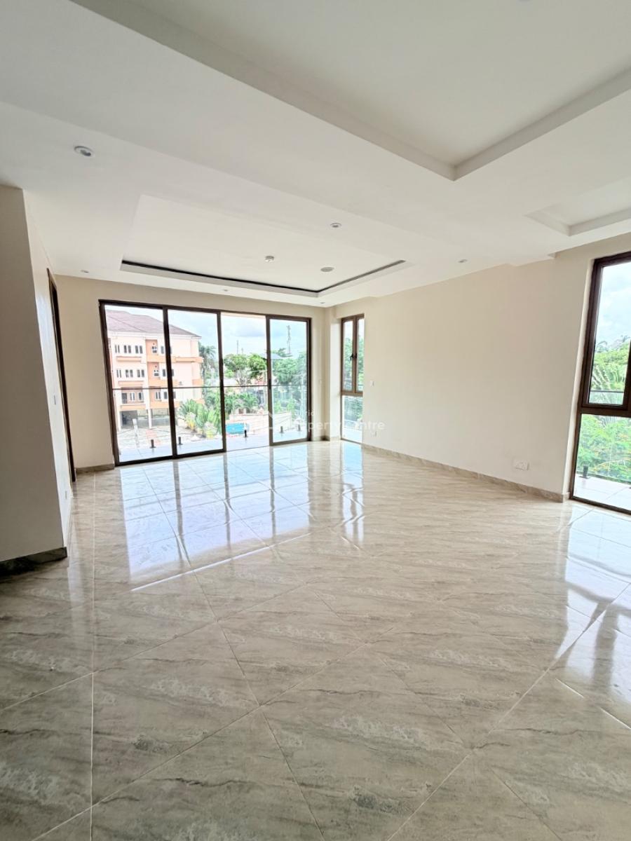 5 Bedroom Semi Detached Duplex with 2rooms Basement Bq., Off Bourdillon Way, Ikoyi, Lagos, Semi-detached Duplex for Sale