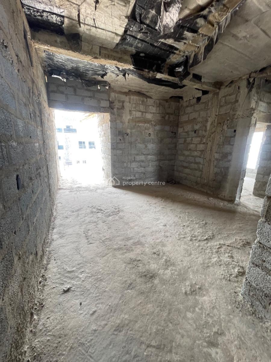 Distress, 4 Bedrooms Semi Detached Duplex with Bq, Carcass Level, Ochacho Site 2, Life Camp, Abuja, Semi-detached Duplex for Sale