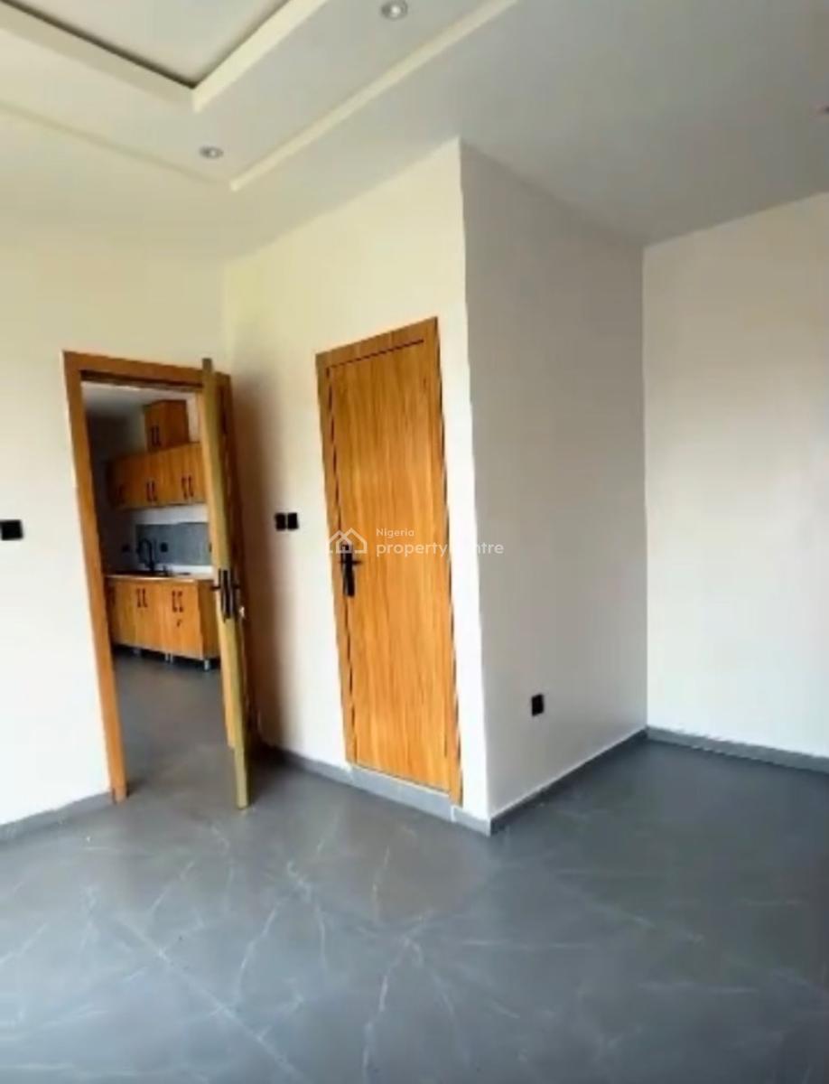 Luxury 2 Bedroom Apartment, Laguna Beach Resort, Lekki Phase 2, Lekki, Lagos, Flat / Apartment for Sale