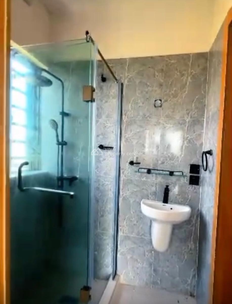 Luxury 2 Bedroom Apartment, Laguna Beach Resort, Lekki Phase 2, Lekki, Lagos, Flat / Apartment for Sale