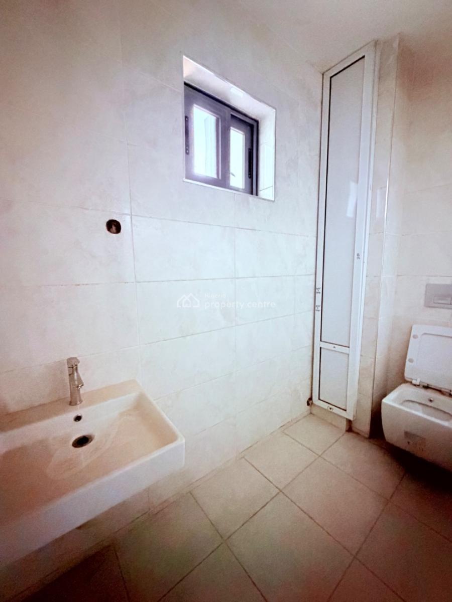 3 Bedroom Apartment in with a Bq, Ikeja Gra, Ikeja Gra, Ikeja, Lagos, Flat / Apartment for Rent