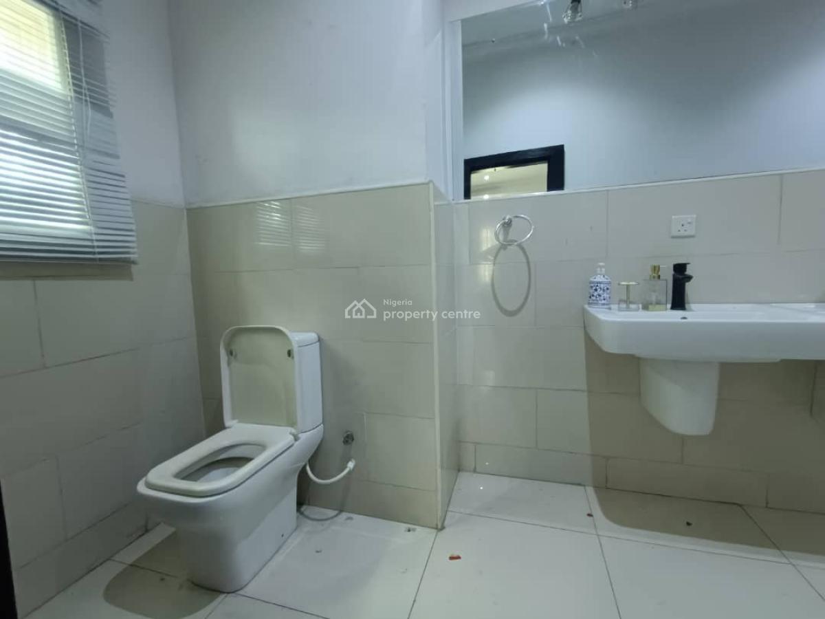2 Bedroom Flats, Off Admiralty Way, Lekki Phase 1, Lekki, Lagos, Flat / Apartment for Rent
