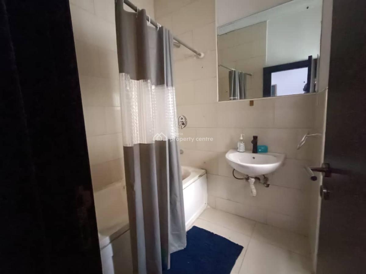 2 Bedroom Flats, Off Admiralty Way, Lekki Phase 1, Lekki, Lagos, Flat / Apartment for Rent
