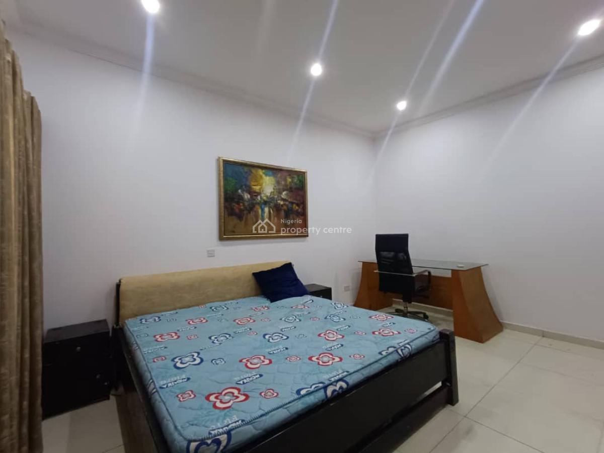 2 Bedroom Flats, Off Admiralty Way, Lekki Phase 1, Lekki, Lagos, Flat / Apartment for Rent