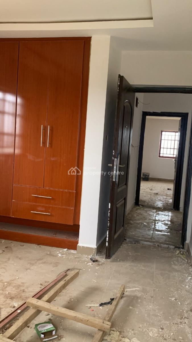 Clean 2 Bedroom Flat, Maitama Extension, Mpape, Abuja, Flat / Apartment for Rent
