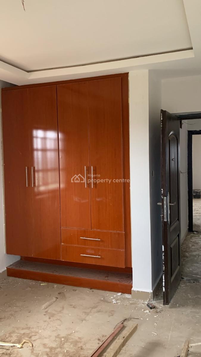 Clean 2 Bedroom Flat, Maitama Extension, Mpape, Abuja, Flat / Apartment for Rent