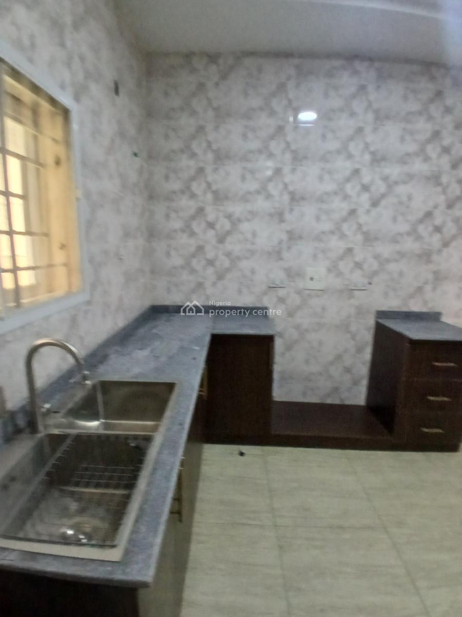 Luxury New 2 Bedrooms Flat All Rooms En Suite, Lugbe District, Abuja, Flat / Apartment for Rent