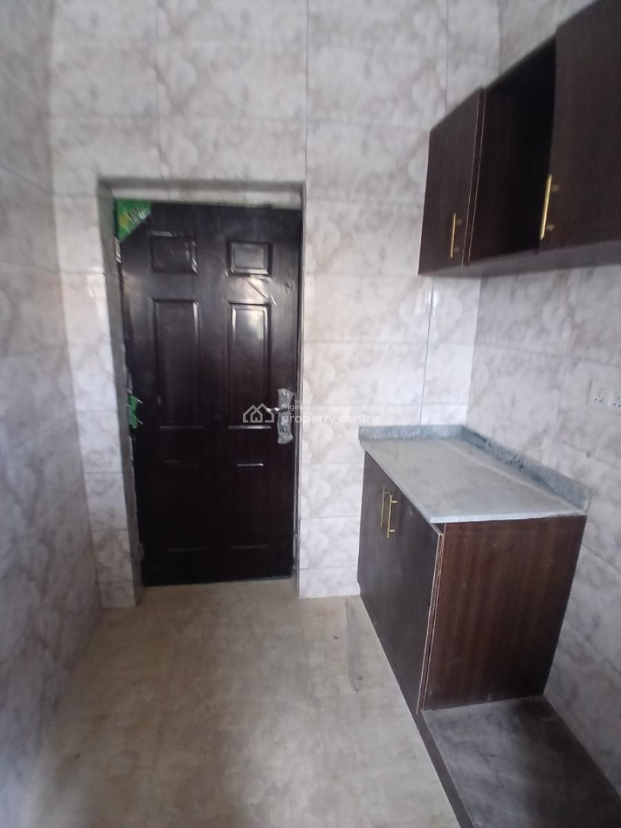 Luxury Newly Built One Bedroom with 2 Toilets, Lugbe District, Abuja, Flat / Apartment for Rent