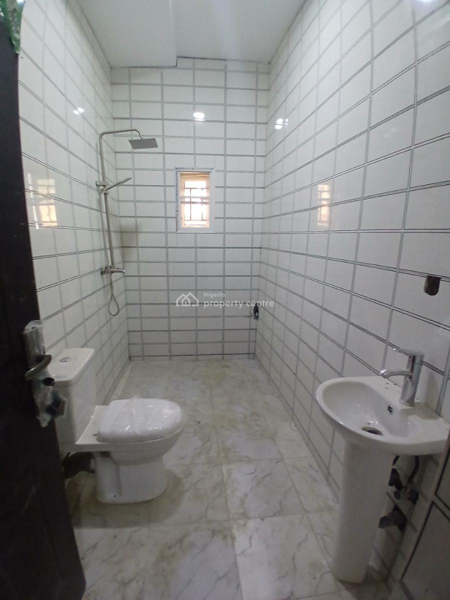 Luxury Newly Built One Bedroom with 2 Toilets, Lugbe District, Abuja, Flat / Apartment for Rent
