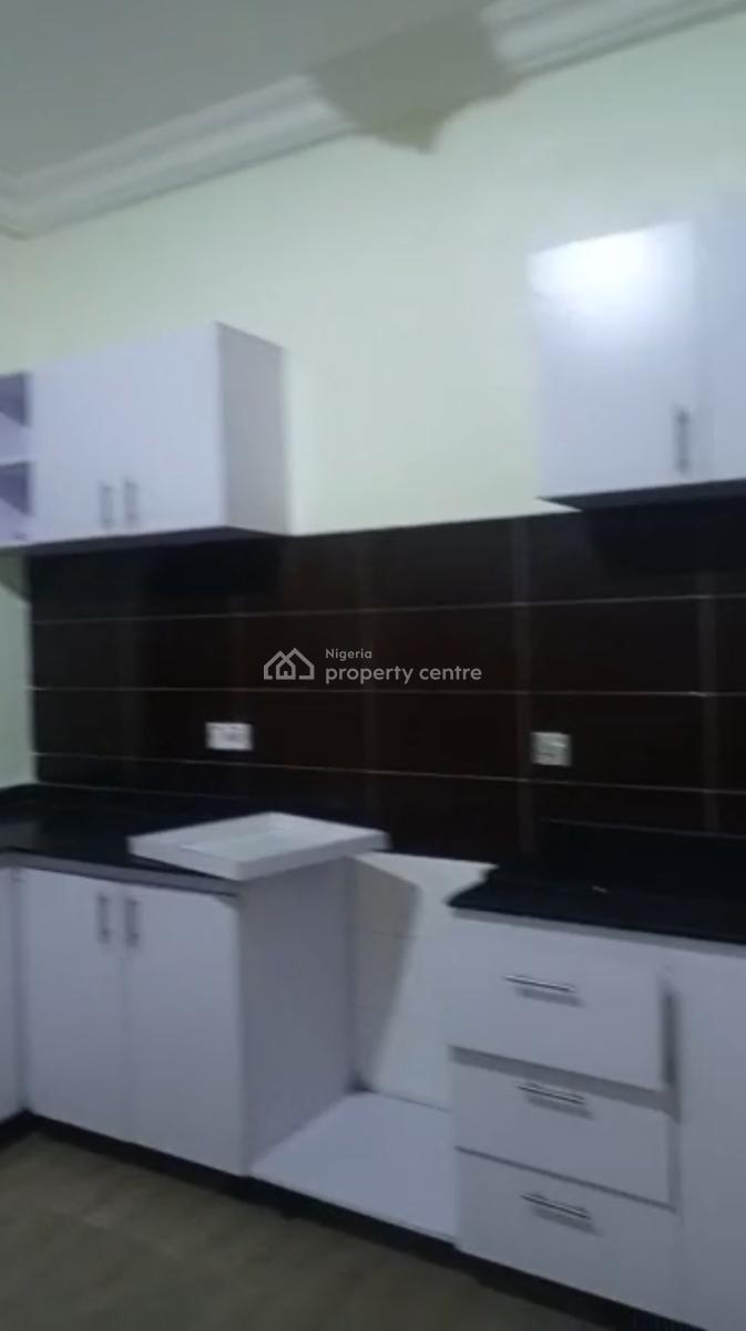 Executive Spacious 3 Bedroom Apartment with a Room Bq, Adeniyi Jones Ikeja Lagos, Adeniyi Jones, Ikeja, Lagos, Flat / Apartment for Rent