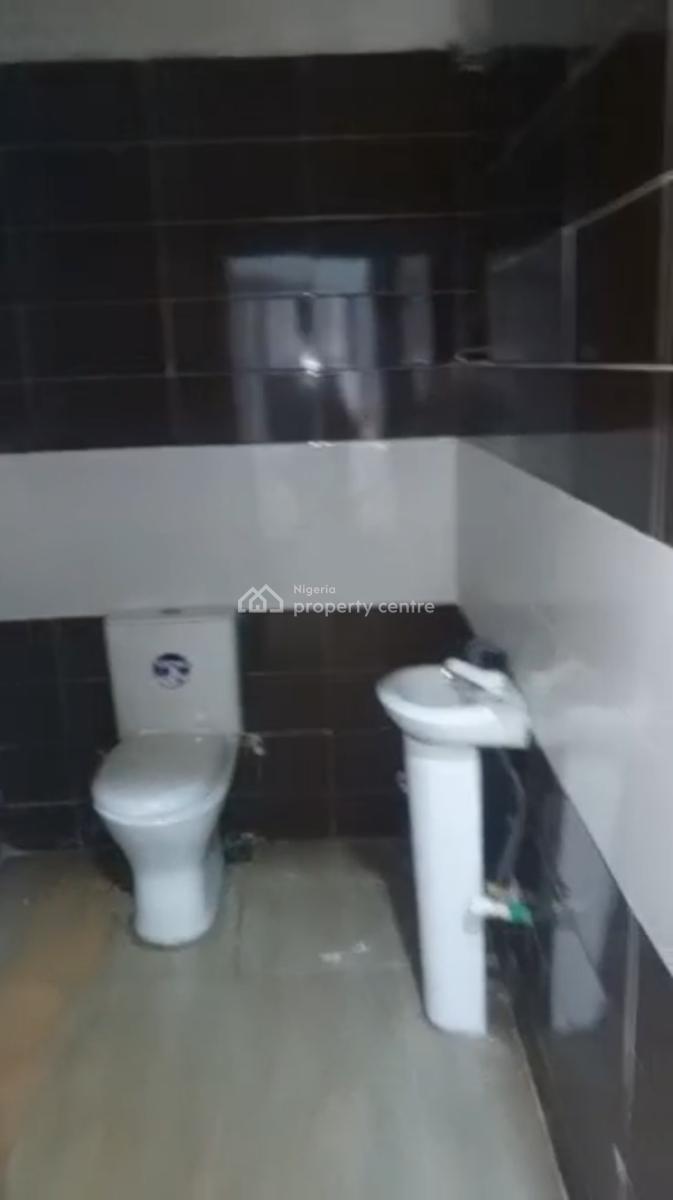 Executive Spacious 3 Bedroom Apartment with a Room Bq, Adeniyi Jones Ikeja Lagos, Adeniyi Jones, Ikeja, Lagos, Flat / Apartment for Rent