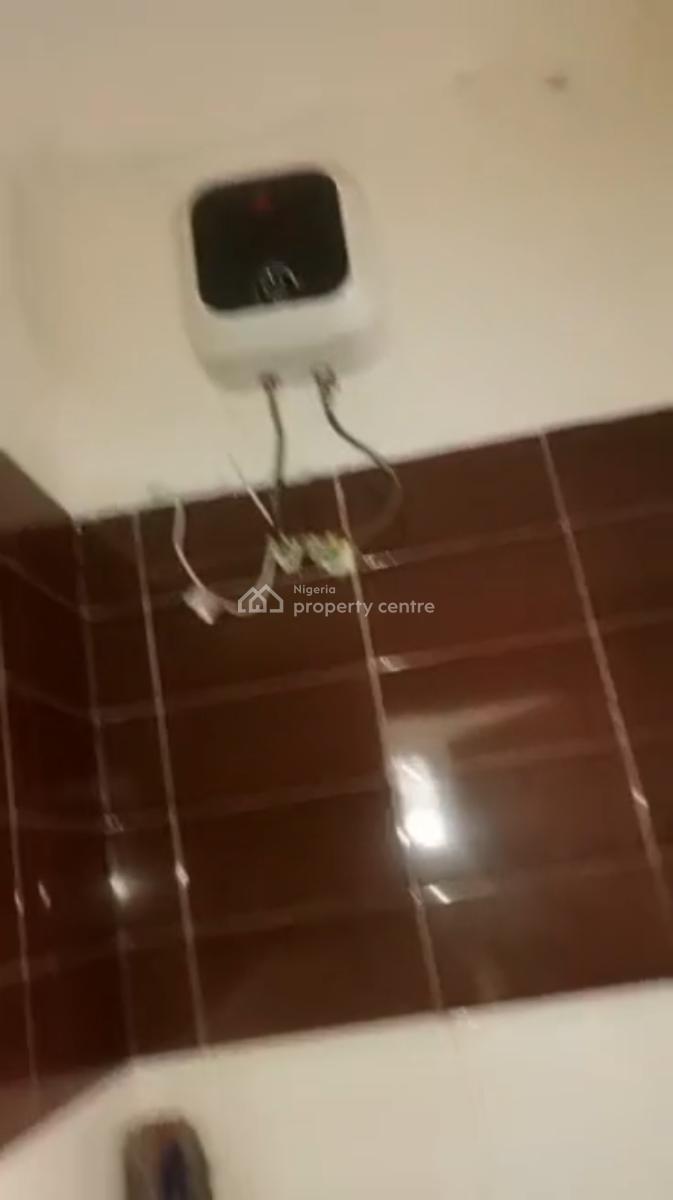 Executive Spacious 3 Bedroom Apartment with a Room Bq, Adeniyi Jones Ikeja Lagos, Adeniyi Jones, Ikeja, Lagos, Flat / Apartment for Rent