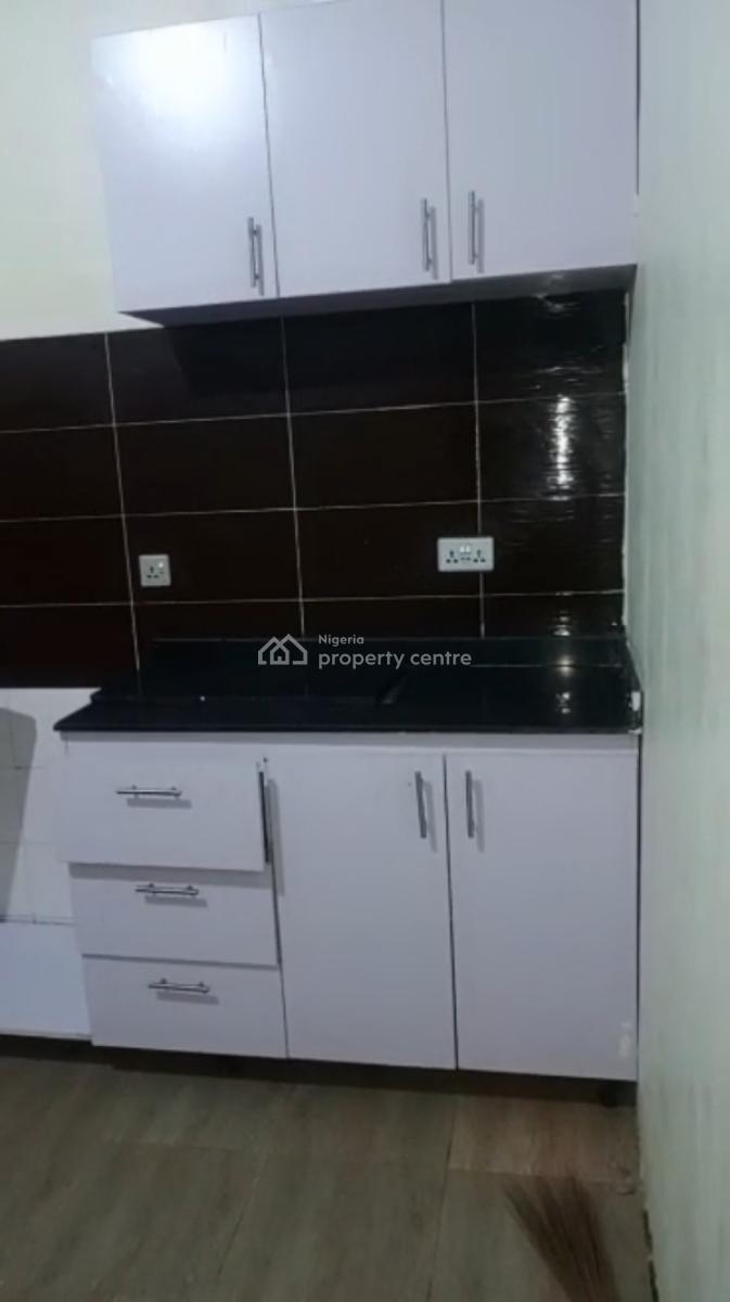 Executive Spacious 3 Bedroom Apartment with a Room Bq, Adeniyi Jones Ikeja Lagos, Adeniyi Jones, Ikeja, Lagos, Flat / Apartment for Rent