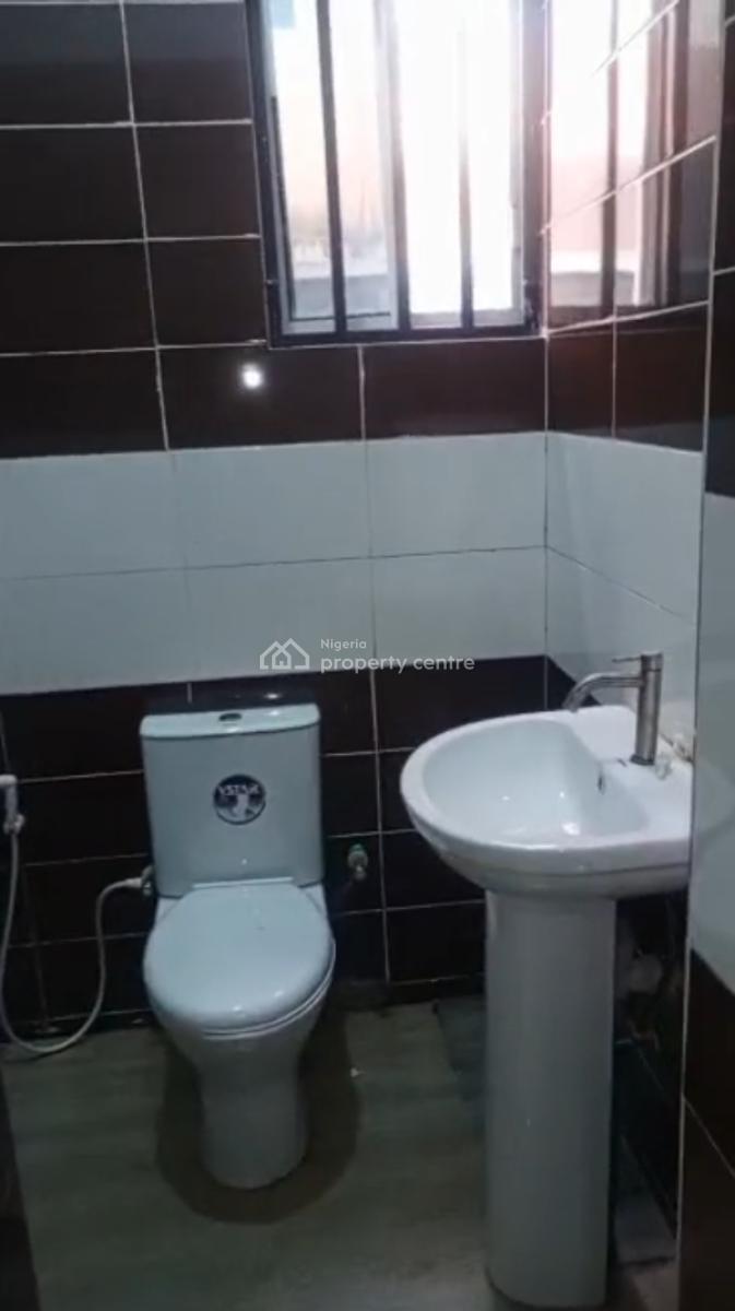 Executive Spacious 3 Bedroom Apartment with a Room Bq, Adeniyi Jones Ikeja Lagos, Adeniyi Jones, Ikeja, Lagos, Flat / Apartment for Rent