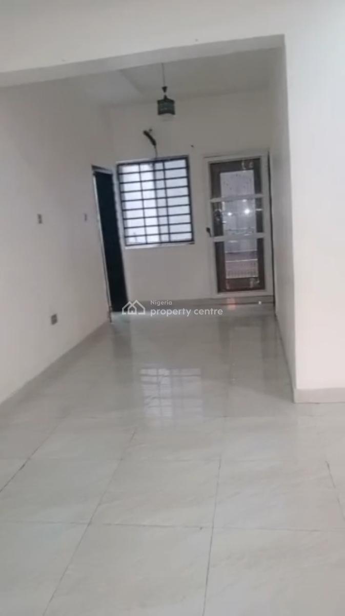 Executive Spacious 3 Bedroom Apartment with a Room Bq, Adeniyi Jones Ikeja Lagos, Adeniyi Jones, Ikeja, Lagos, Flat / Apartment for Rent