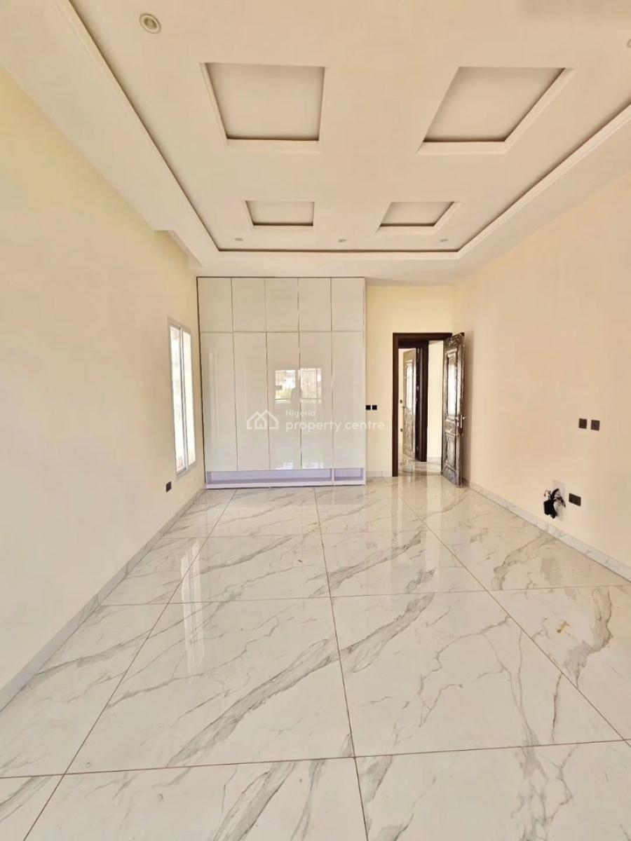Four Bedroom Detached Duplex ( Not Brand New), Ikeja Gra, Ikeja, Lagos, Detached Duplex for Sale