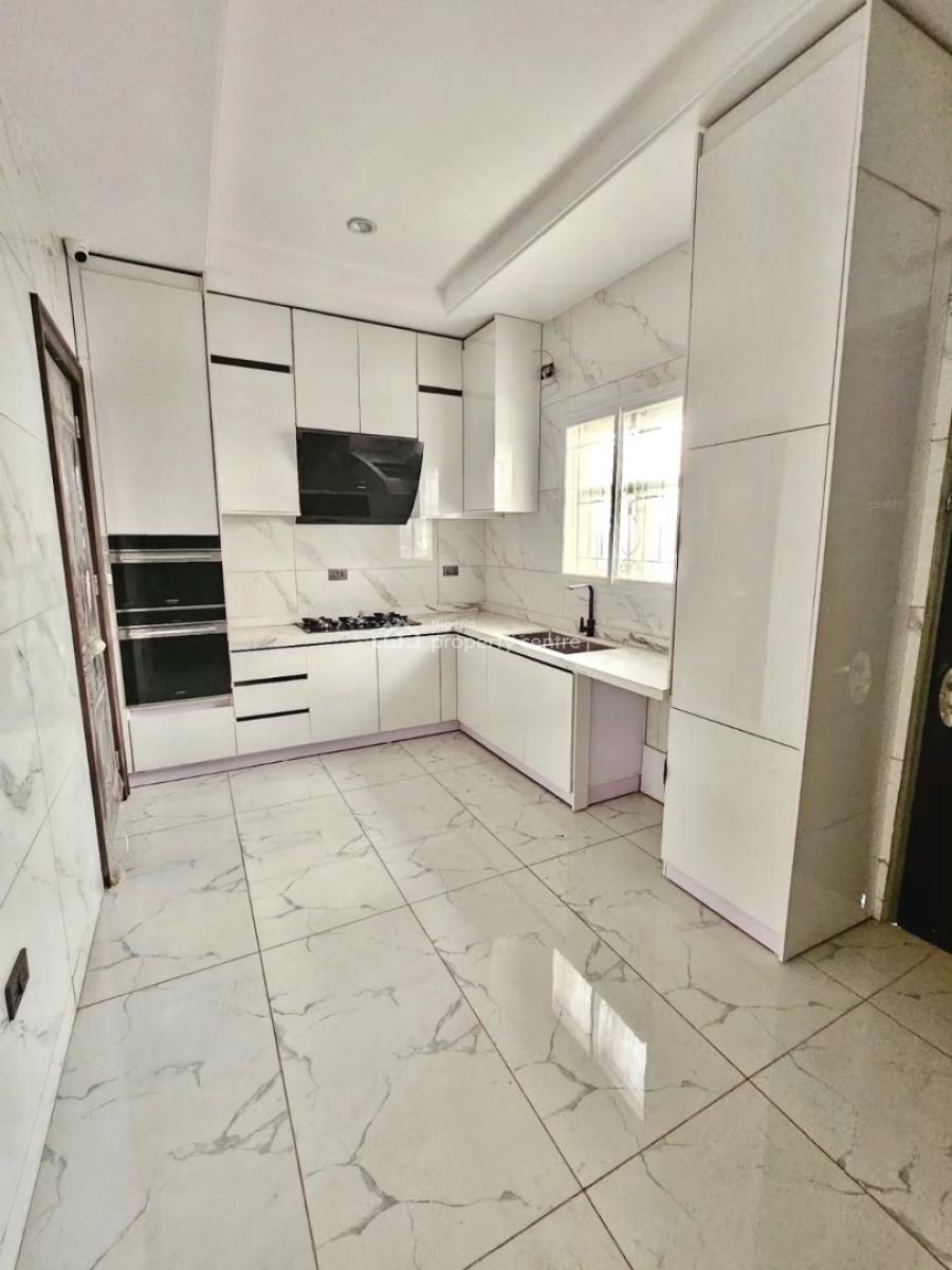 Four Bedroom Detached Duplex ( Not Brand New), Ikeja Gra, Ikeja, Lagos, Detached Duplex for Sale