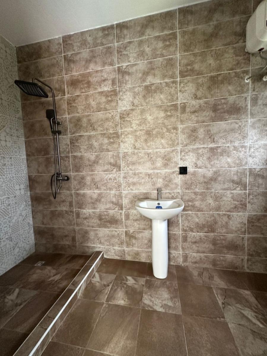 Well-built & Spacious 4-bedroom Terrace with Bq, Ikoyi, Lagos, Terraced Duplex for Sale