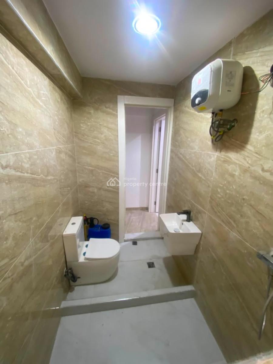 *luxury  One Bedroom Apartment *, Salem,ikate, Lekki, Lagos, Mini Flat (room and Parlour) for Rent